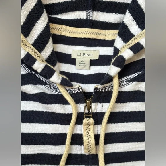 L.L. Bean Hoodie in Blue and White, full zip, size L - Picture 4 of 9